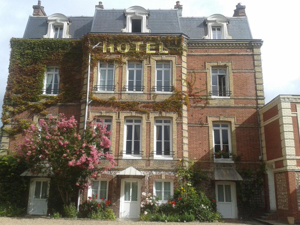Hotel Au Chateau Blanc Saint-Aubin-lès-Elbeuf Exterior photo